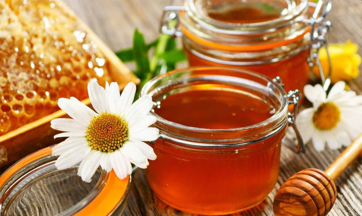 honey-and-flowers.jpg